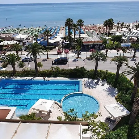 Valentino Hotel 4*