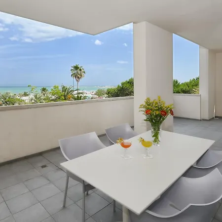 Valentino Hotel 4*