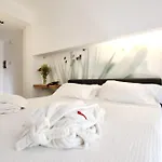 Valentino فندق غْروتّامّاري