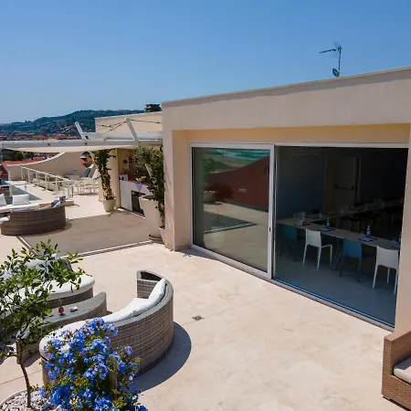 Valentino 4* Grottammare